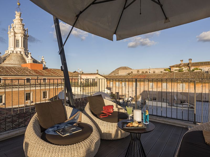 Rooftops couverts pour le menu de nouvel an à Rome