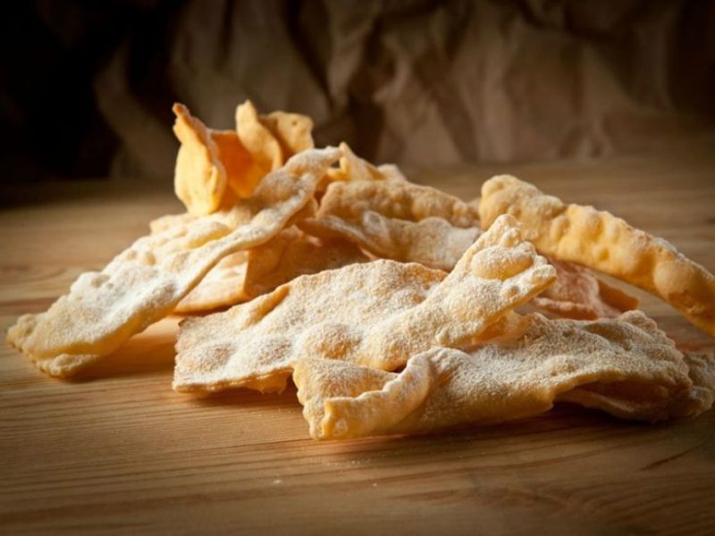 Spécialité romaine du carnaval - Les frappe